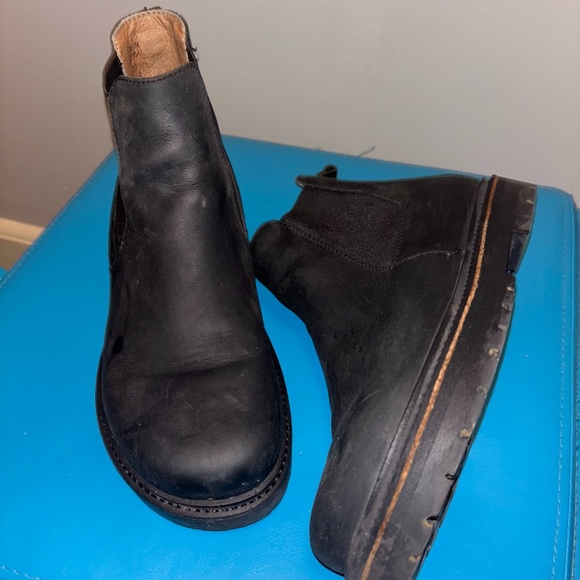 Birkenstock Highwood Chelsea Boot - Picture 1 of 4